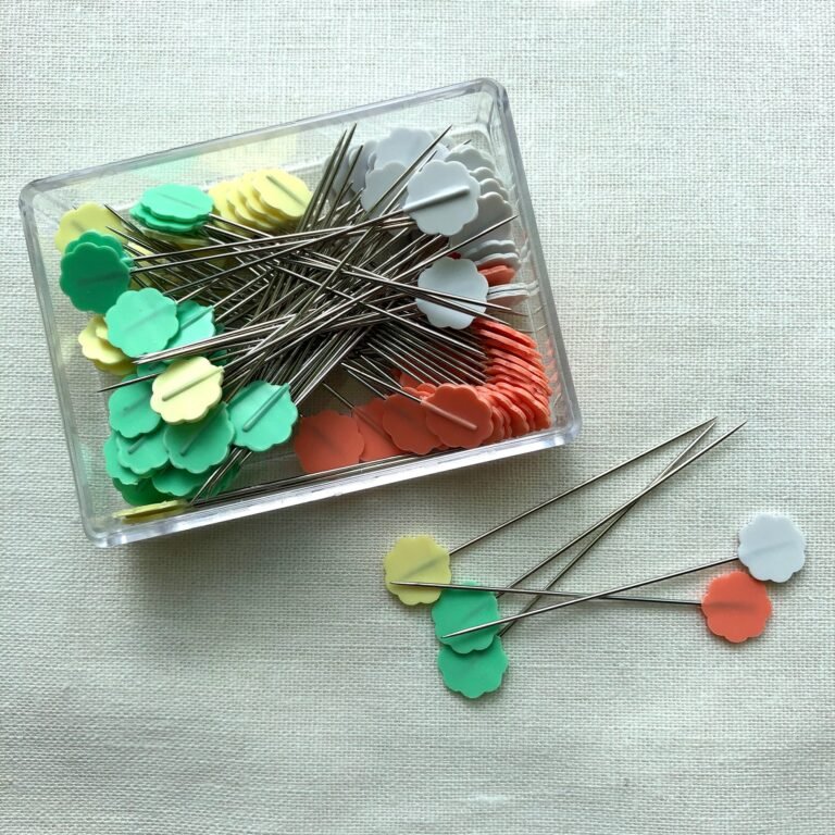 Clover Flower Head Pins Boxed